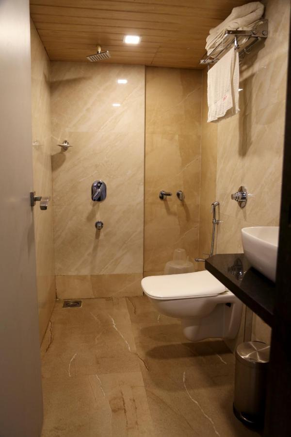 Hotel Sea Shore Navi Mumbai Luaran gambar
